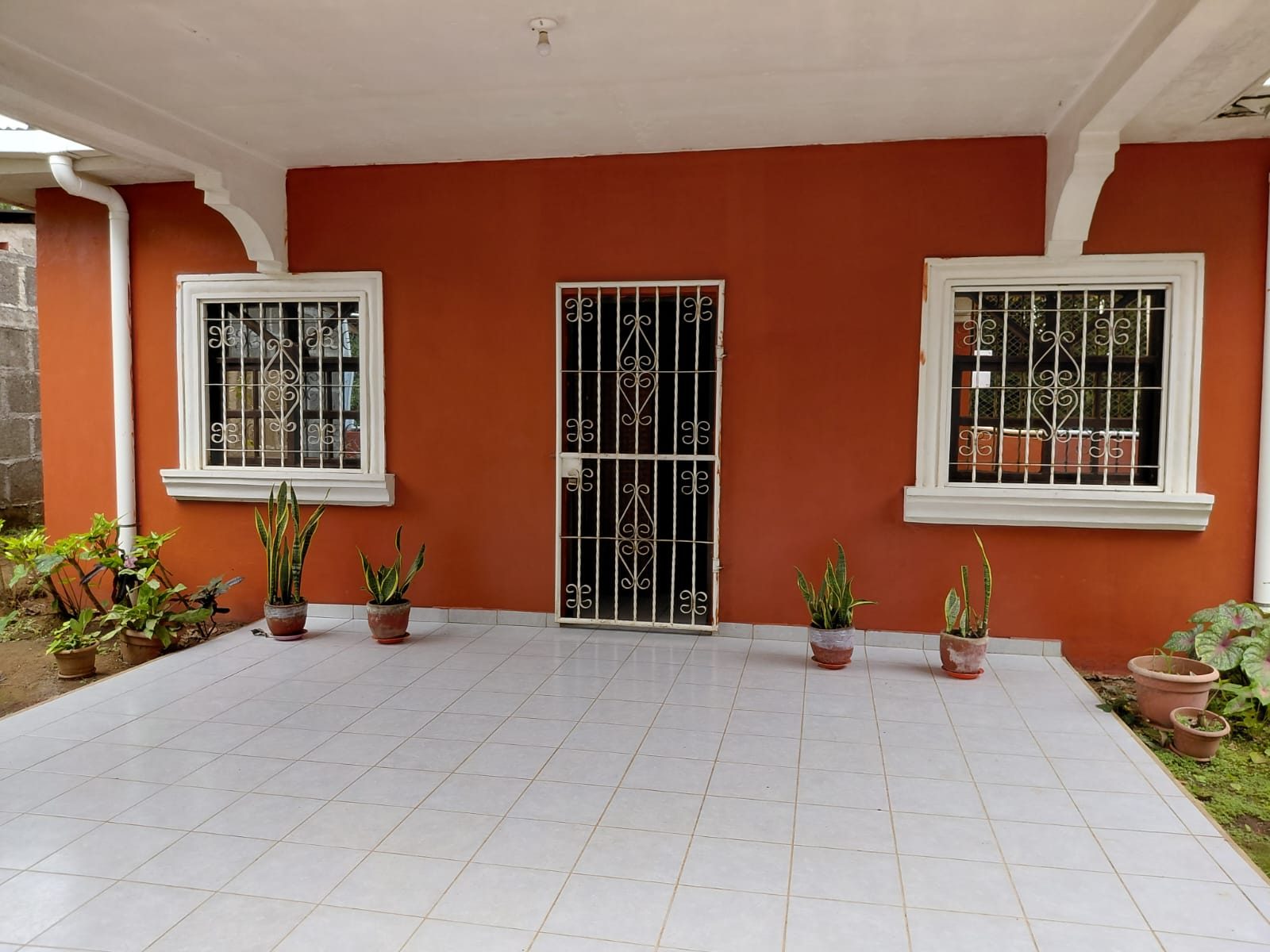 VENDO PRECIOSA CASA EN CARAZO